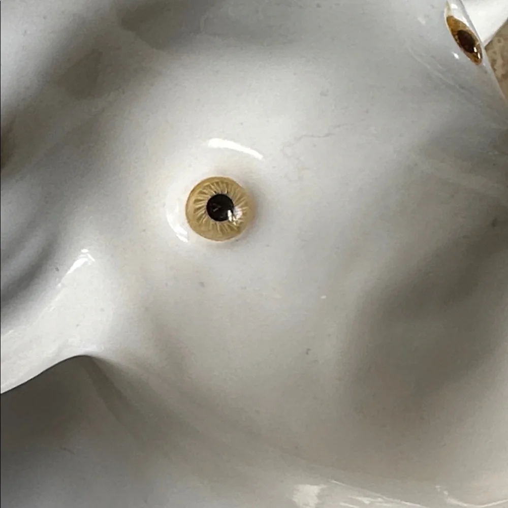 Vintage 1982 HiMark Ceramic Cow Hook